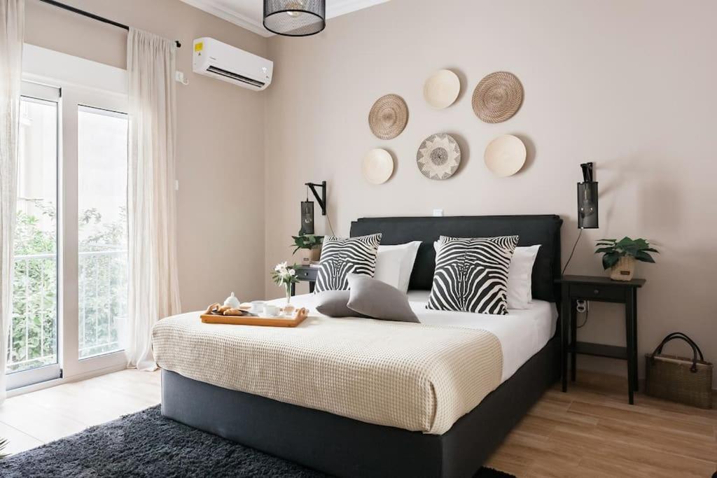 Your "Home Away From Home" - Phillopapou Hill Атина Екстериор снимка
